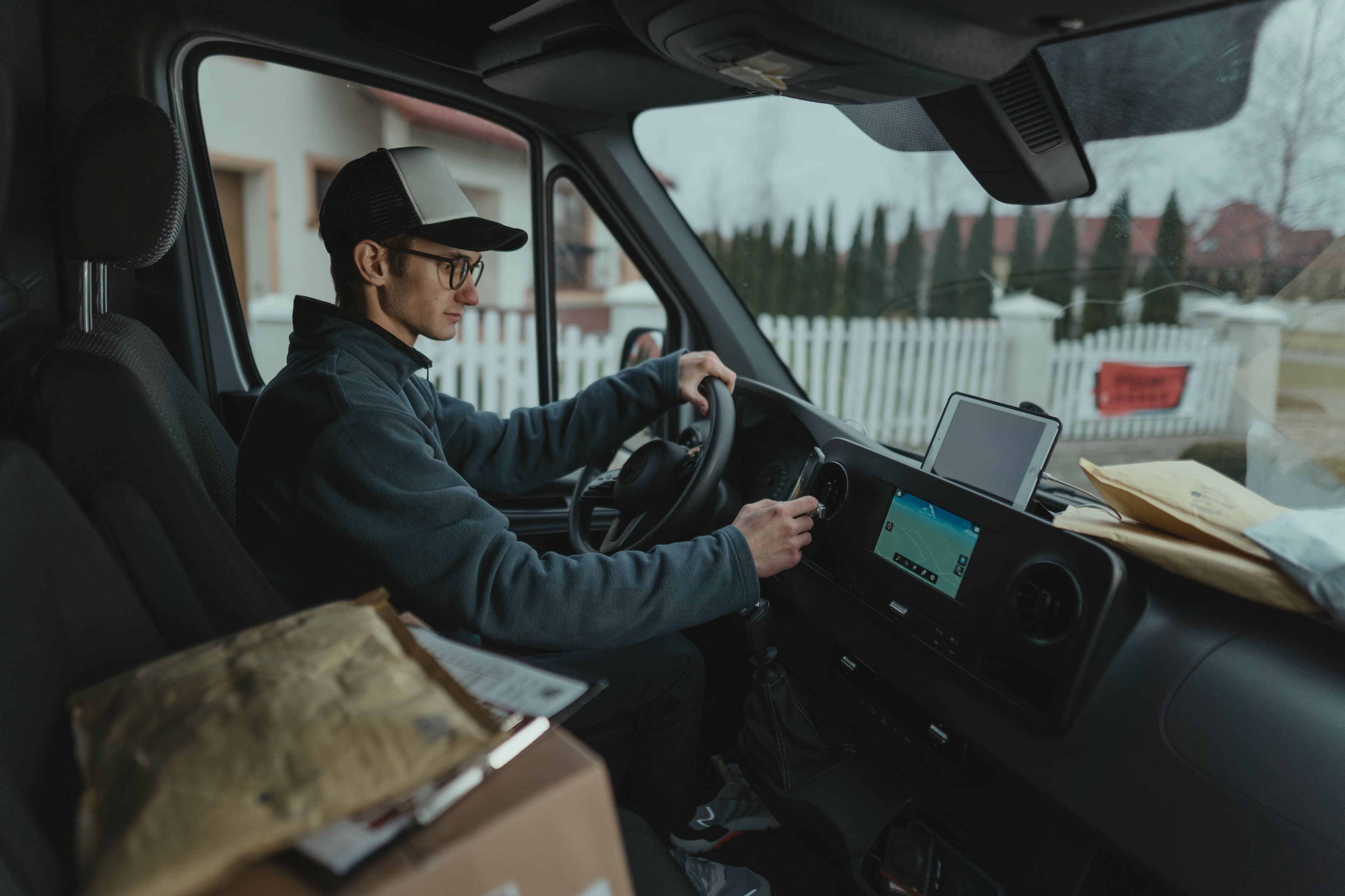 Delivery route work supporting retail accounts